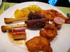 -万达瑞华酒店美食汇自助餐厅(楚河汉街店)