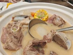 -万龙洲海鲜(大兴绿地缤纷城店)