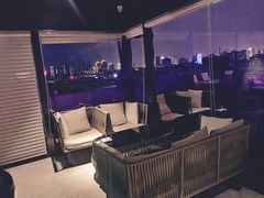 -悦吧·360°全景天台酒吧(象山店)