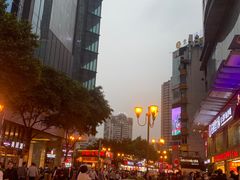 -八一好吃街·高品美食广场