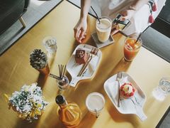 -UNI UNI(环亚凯瑟琳店)