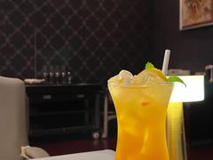 -龙虾酒吧扒房(宁波香格里拉店)