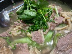 -川堂风·跷脚牛肉·乐山爆炒(宝山日月光店)