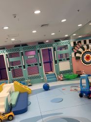 -孩子王童乐园(唐山万达广场店)