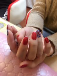 -小红楼美甲美容中心