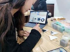 -花栗创意手工馆·小戏拼豆店