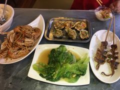 -覃记海鲜美食餐厅