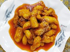 菠萝咕噜肉-芳芳餐厅(白沙路店)