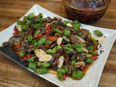 野生乔巴菌-邛海风味特色菜馆