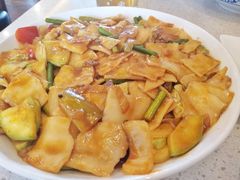 炒面片-伊祥·敦煌楼