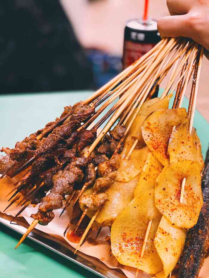 老崔烧烤-"看大众点评推荐来的,距离我们家并不远,也.