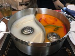-樾餐厅泰式海鲜火锅(民歌湖店)
