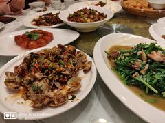 -鑫巴蜀小镇 · 水煮鱼专研店(玉桥店)