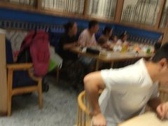 -纽斯特牛排自助餐厅(浦江万达店)