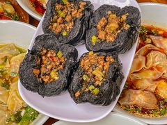 -李与白包子铺(桐梓林店)
