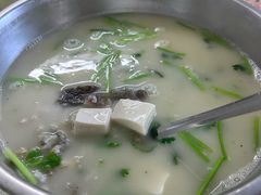 -辉记虾塘海鲜农庄