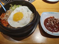 传统石锅拌饭-唯成•韩国炭火烤肉 유성고기