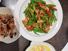 -里山四季中餐厅(来凤街店)