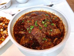 水煮牛肉-尘香•传统川菜(创汇首座店)