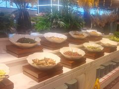 -金滏山烤肉·海鲜·火锅自助餐厅(襄阳万达店)