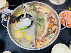 -周良天山牛杂城(天山路总店)