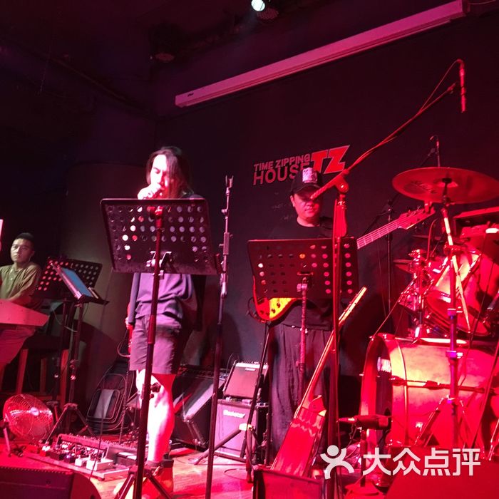 tz house音乐现场