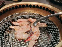 -铭牛烧肉·和牛海鲜自助(高新月牙湖店)