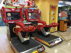-爱玩嘉年华(龙湖曲江天街店)