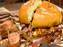 -ONE SMILE 美式烟熏慢烤(壹方汇店)