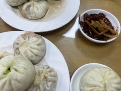 -小胖包子王(光明楼店)