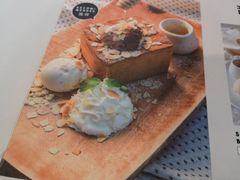 -莓园冰淇淋店
