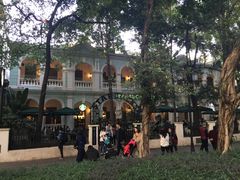 -星巴克臻选(广州沙面店)