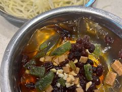 -憨铁匠老火锅(龙岗万科里店)