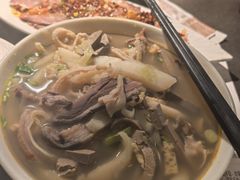 -红柳枝滩羊烧烤·银川非遗