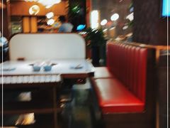 卡座-捞神煲汤火锅(湖滨商业街店)