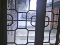 -猫的天空之城概念书店(杭州南宋御街店)