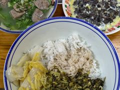 -明姨仔潮汕美食·碳炉猪脚·汕尾牛腩饭·起片鸡煲(起义路店)