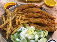 -BHC炸鸡(明洞总店)