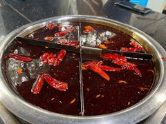 微辣红汤锅底-祝幺妹火锅(裕华村总店)