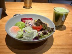 -POKEE VIA&Brunch·维娅(重庆来福士店)