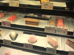 -麦当劳(世界城广场店)