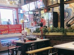 -钢管厂五区小郡肝串串香火锅(梅川路店)