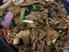 -标记美食新鲜猪杂(兴南大道店)