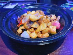 -钳真多钓虾馆·小龙虾海鲜烧烤(九六广场店)
