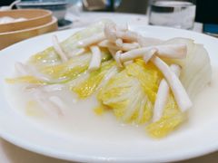 原汤蒸娃娃菜-香港百合居(LCM置汇旭辉广场店)