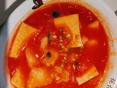 -渝是乎酸菜鱼(龙旗购物中心店)