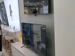 -荣耀授权专卖店(黄浦浙江中路店)