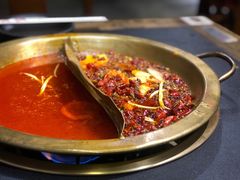 -沸炉重庆老火锅(军事博物馆店)