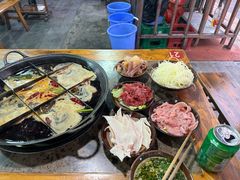 -正南齊北重庆老火锅(光华村直营店)