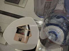 -梵克雅宝(国贸商城店)